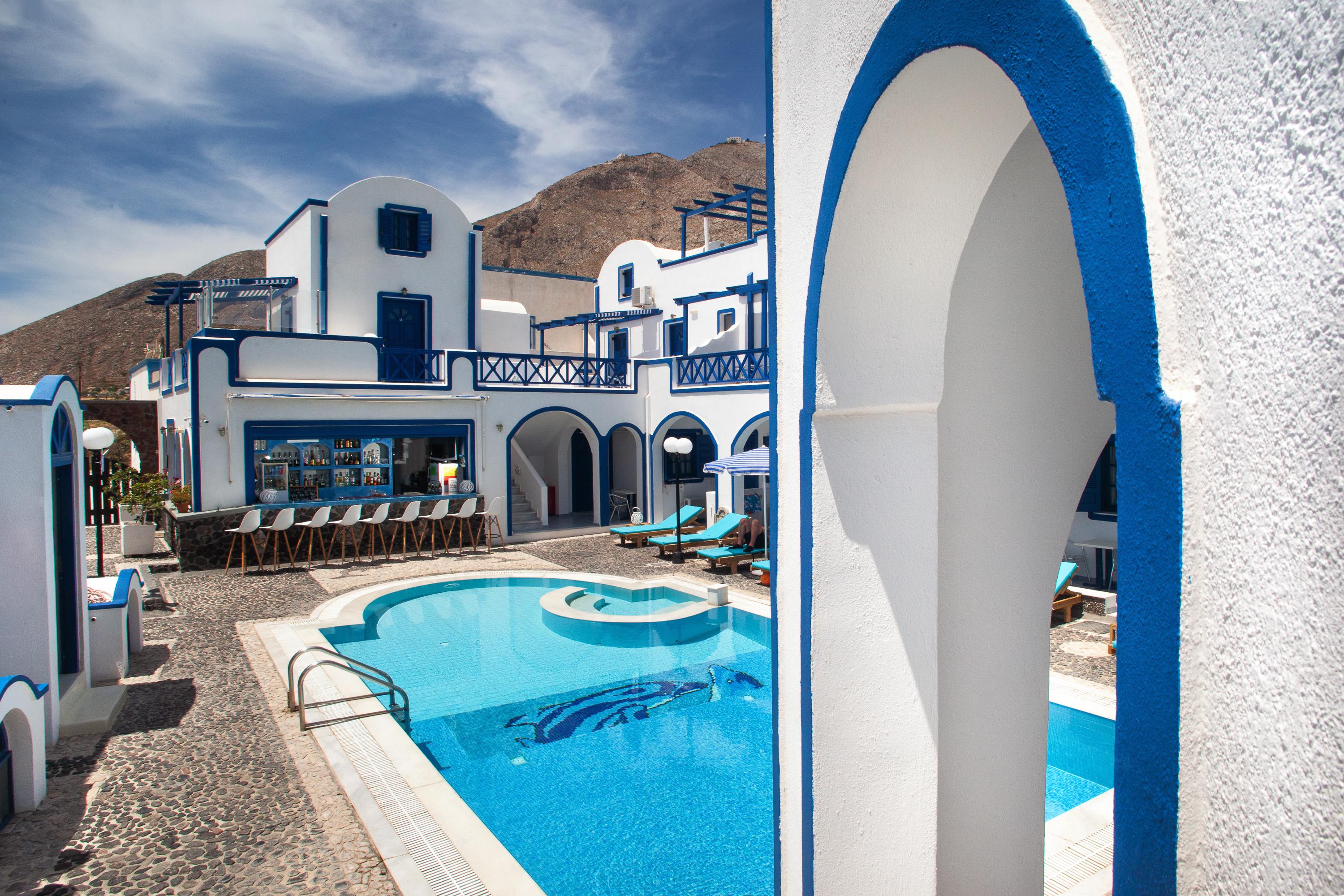 Bed & Breakfast Roula & Perissa (Santorini)
