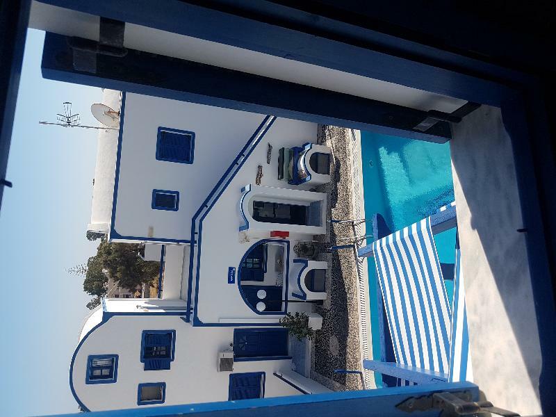Roula & Bed & Breakfast